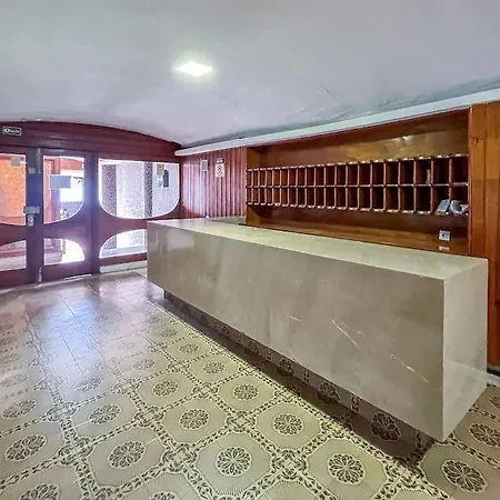 Estudio En Primera Linea De Playa *